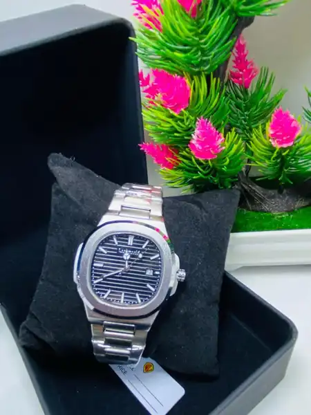 Patek Philippe Genève Nautilus Luxe Homme